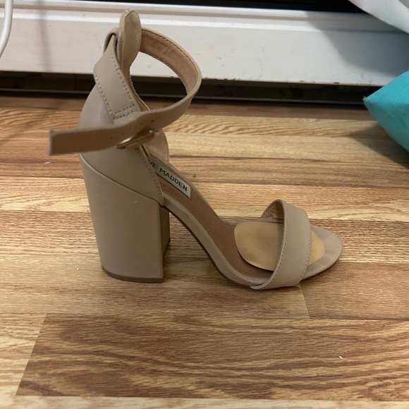 Steve Madden 7.5 open toe sandals - Picture 1 of 2